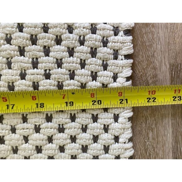 Threshold Gray White Dot Bath Mat - Picture 7 of 9